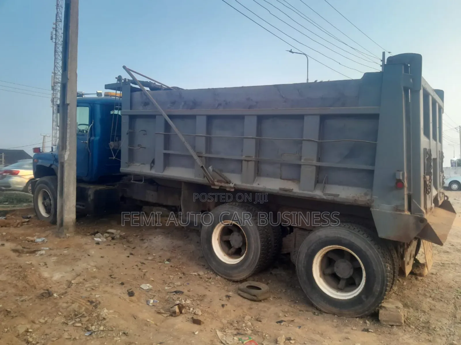 Mack Tipper