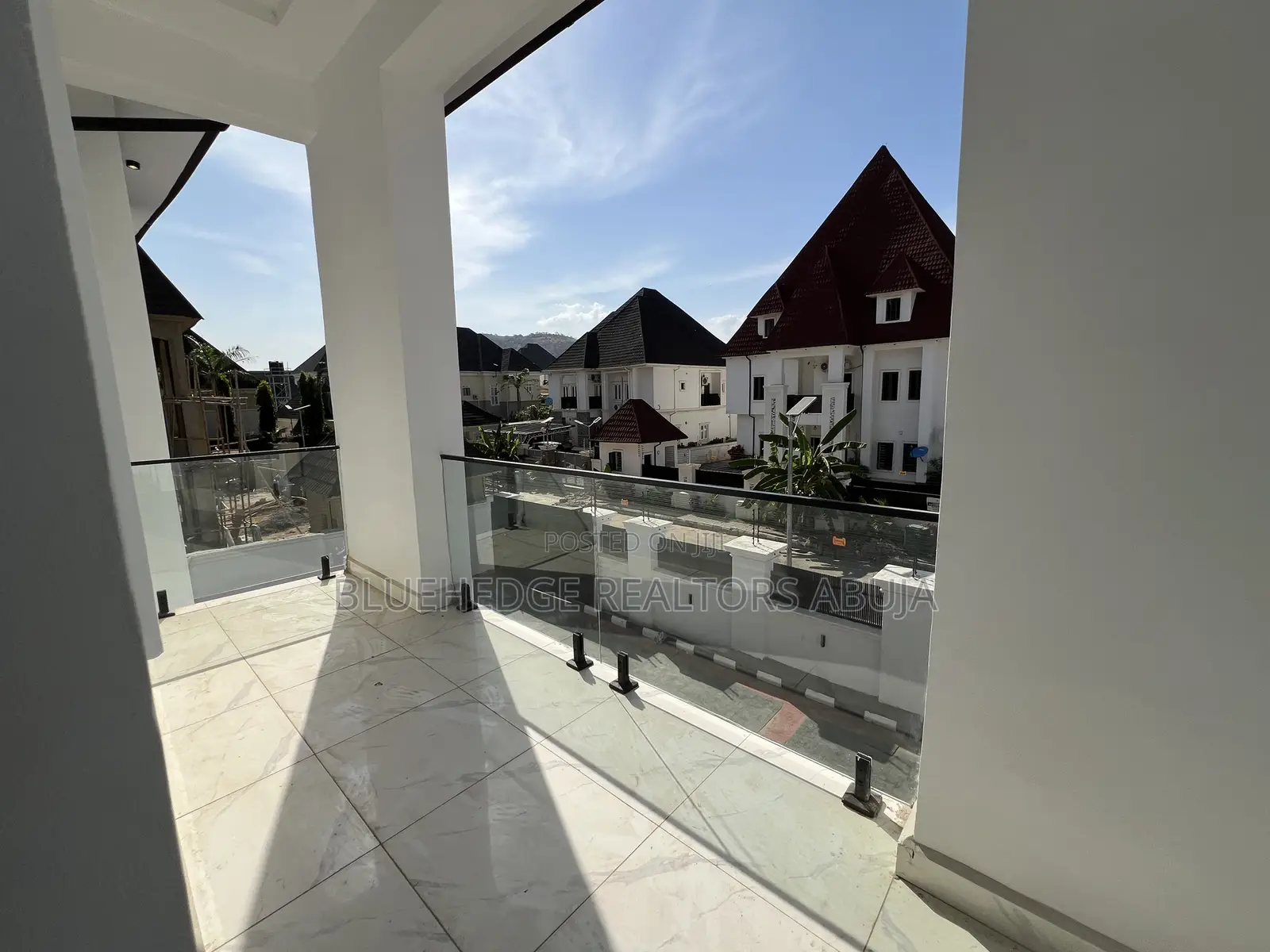 7bdrm House in Gwarinpa for sale