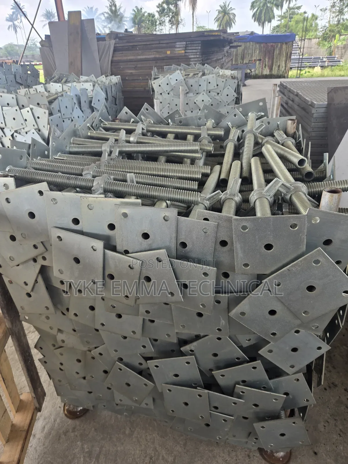 Galvanized Scaffolding Base Jack / Adjustable Screw Jack Base