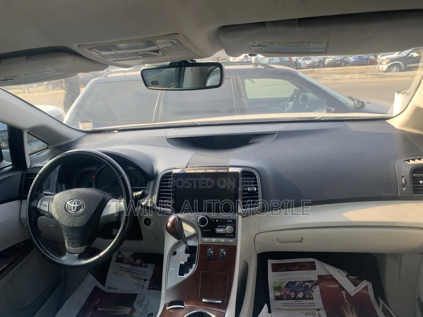 Toyota Venza V6 AWD 2011 White