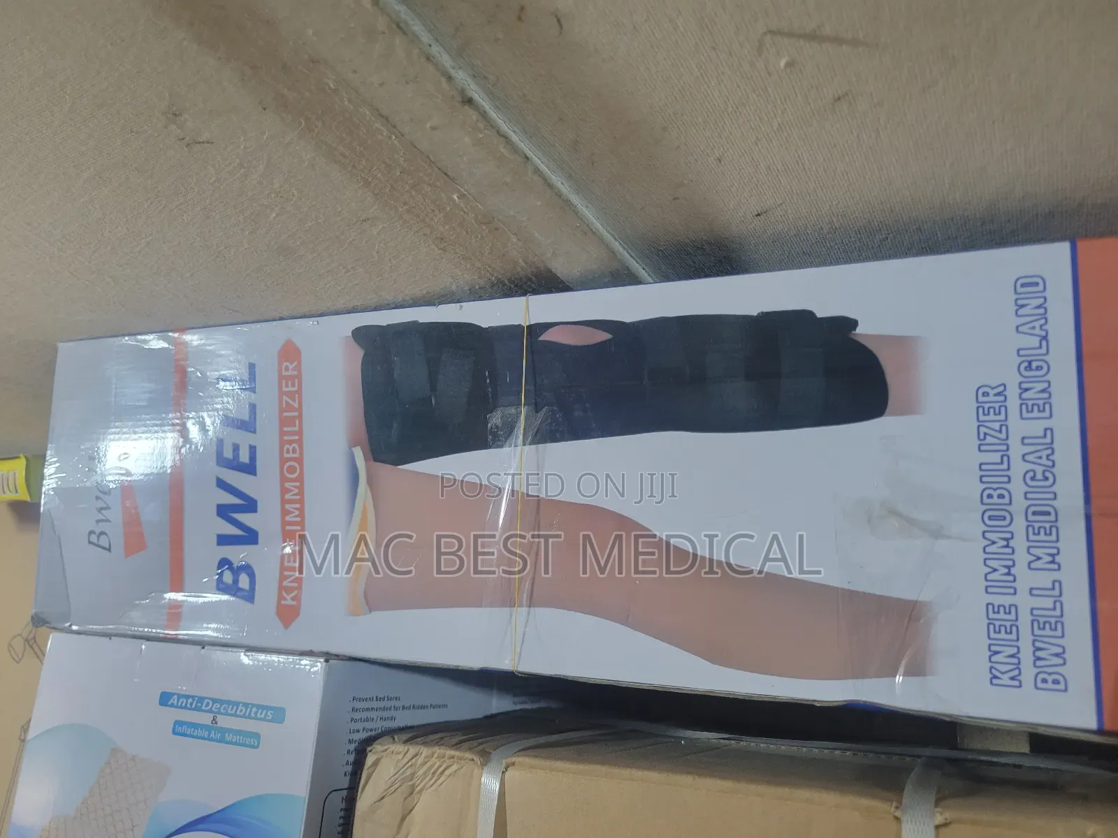 Knee Immobilizer