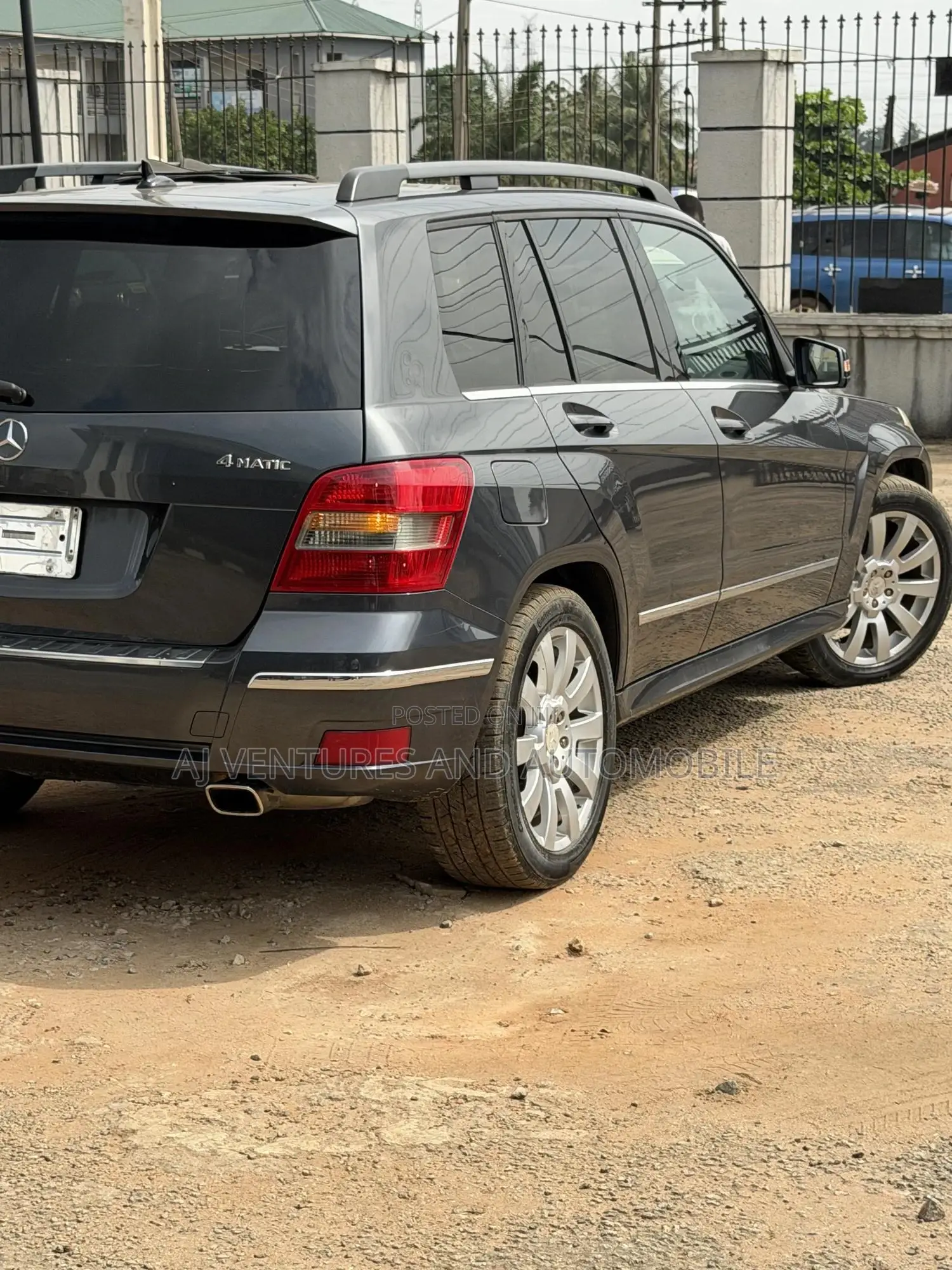 Mercedes-Benz GLK-Class 350 4MATIC 2011 Gray