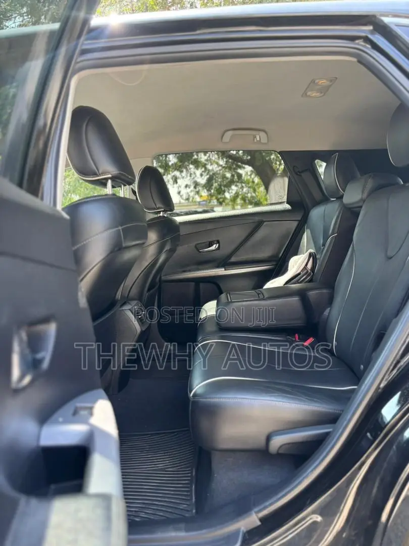 Toyota Venza XLE 4dr Wagon AWD (3.5L 6cyl 6A) 2014 Black