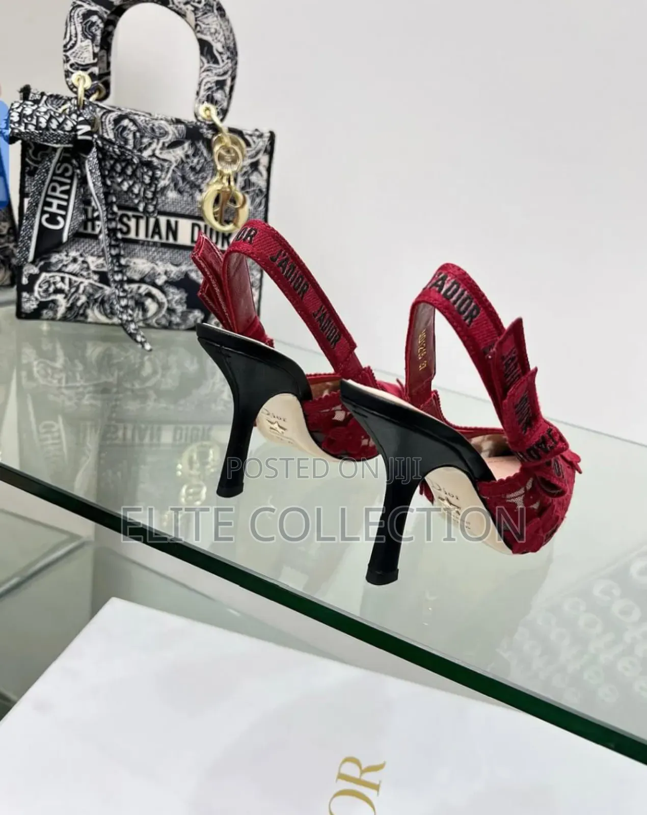 Luxury With Classy Dior Heel
Size: 37-42 Top Notch Quality