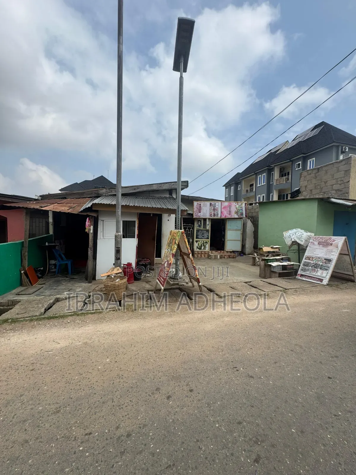 Land Measuring 420sqm Facing the Road Suitable for Both