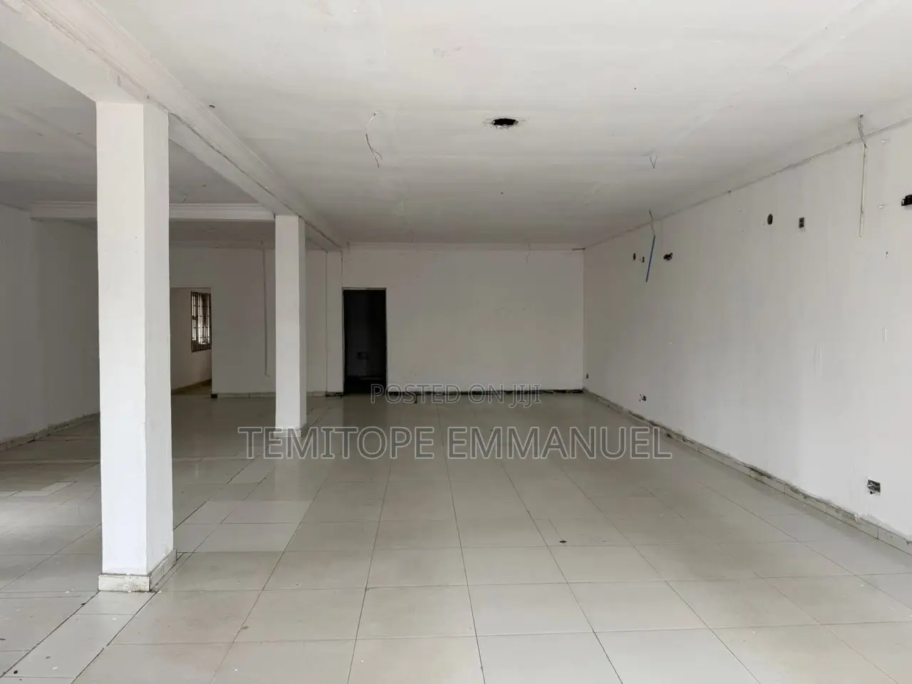 Fully Detached House With Bq for Commercial Use Only