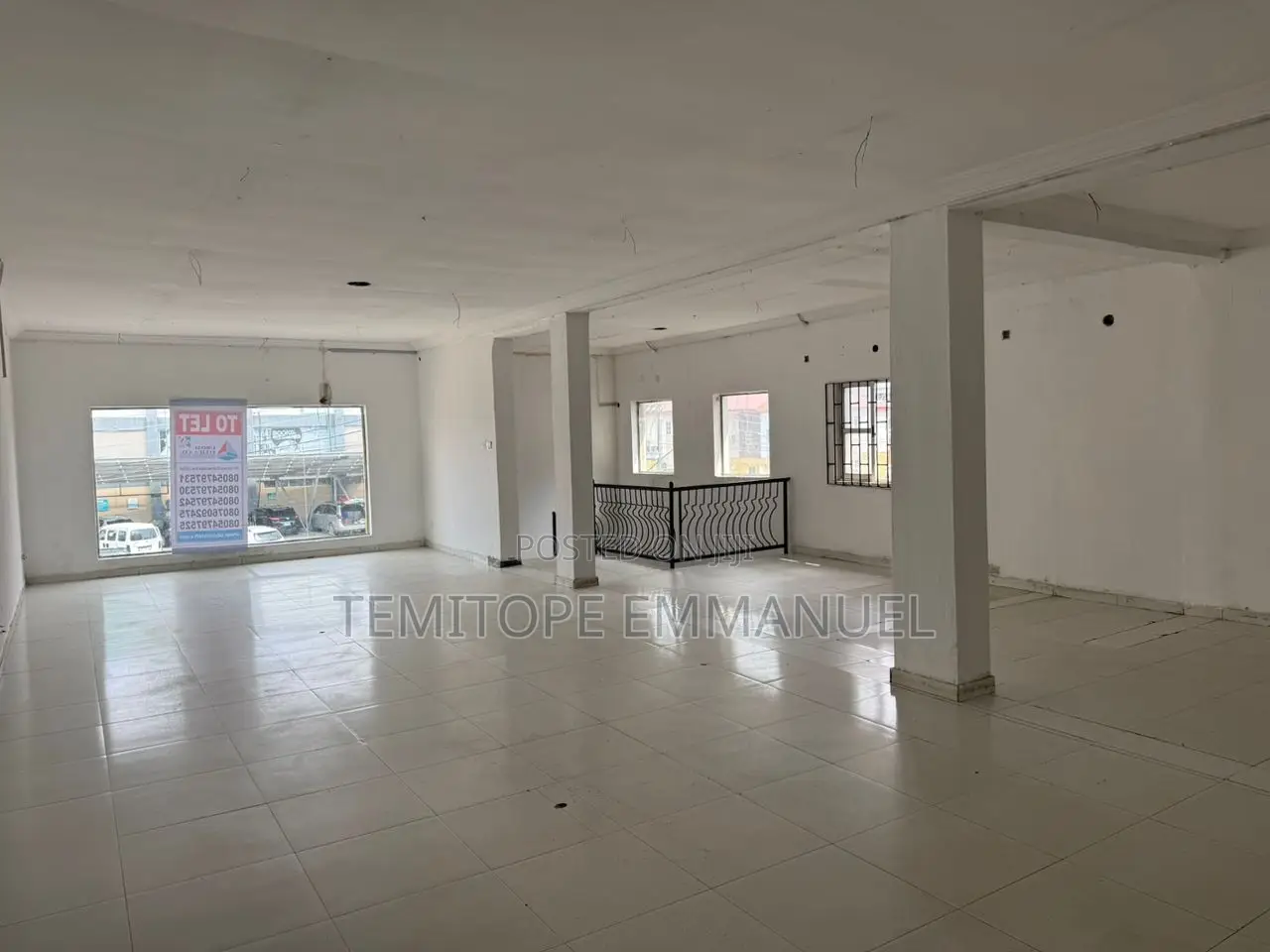 Fully Detached House With Bq for Commercial Use Only