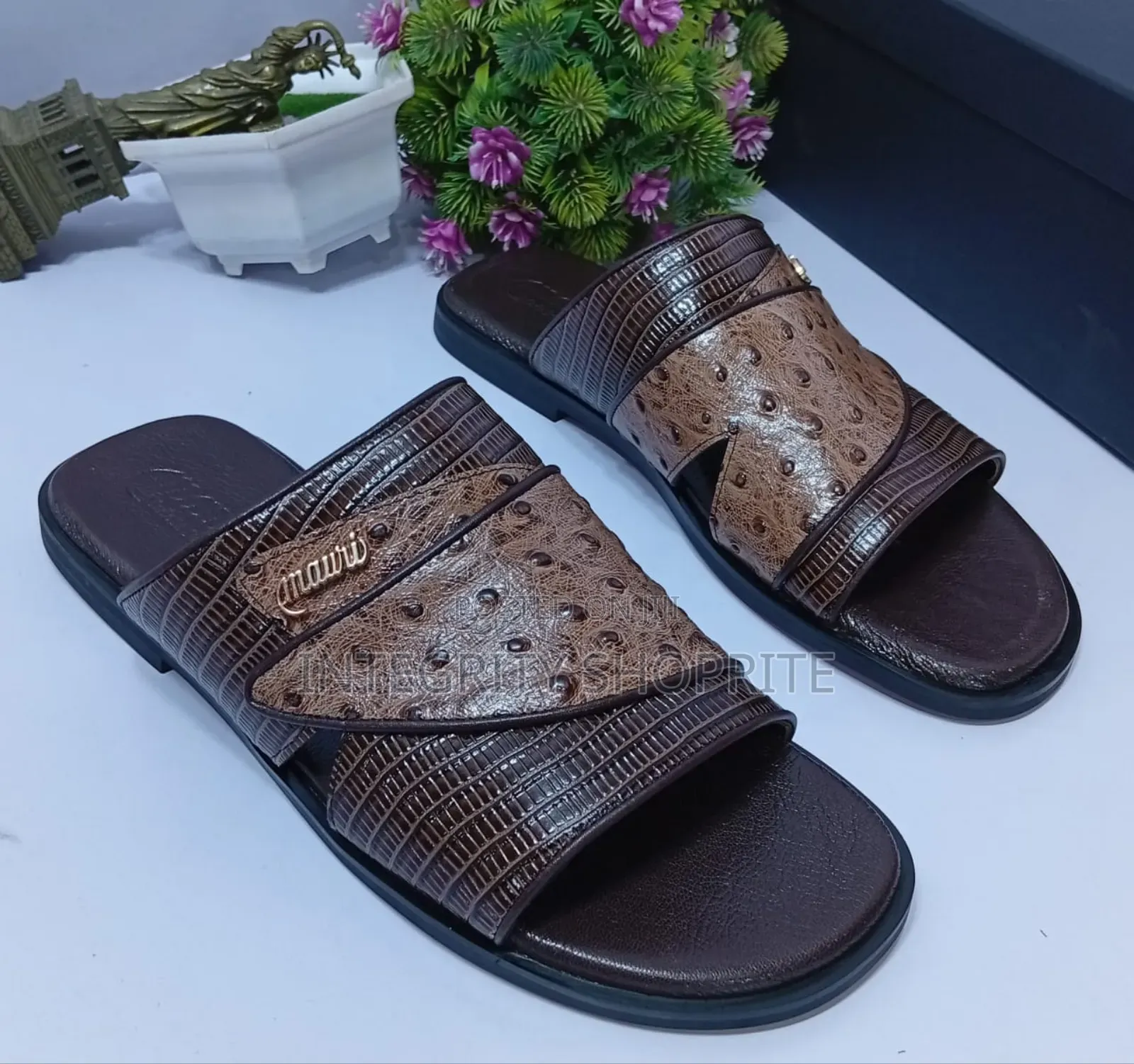 Mauri Pure Italian Leather Slippers