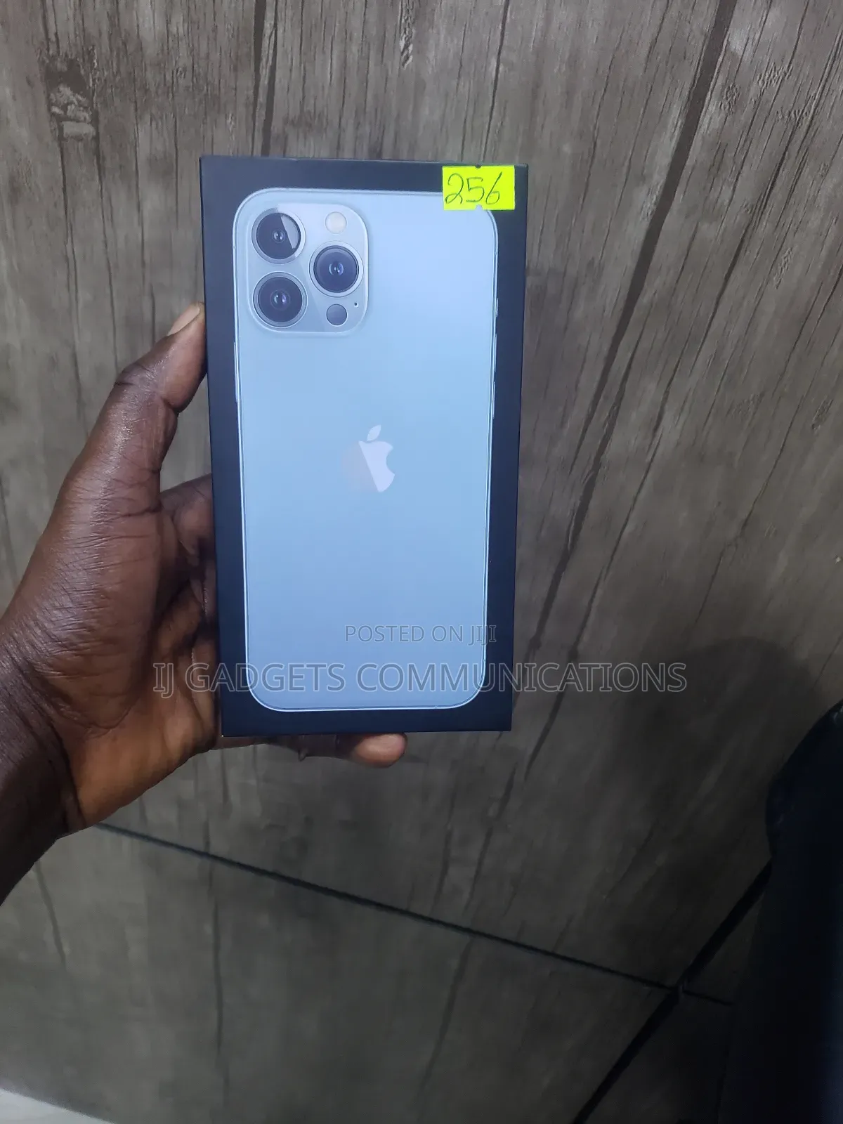 New Apple iPhone 13 Pro Max 256 GB Blue