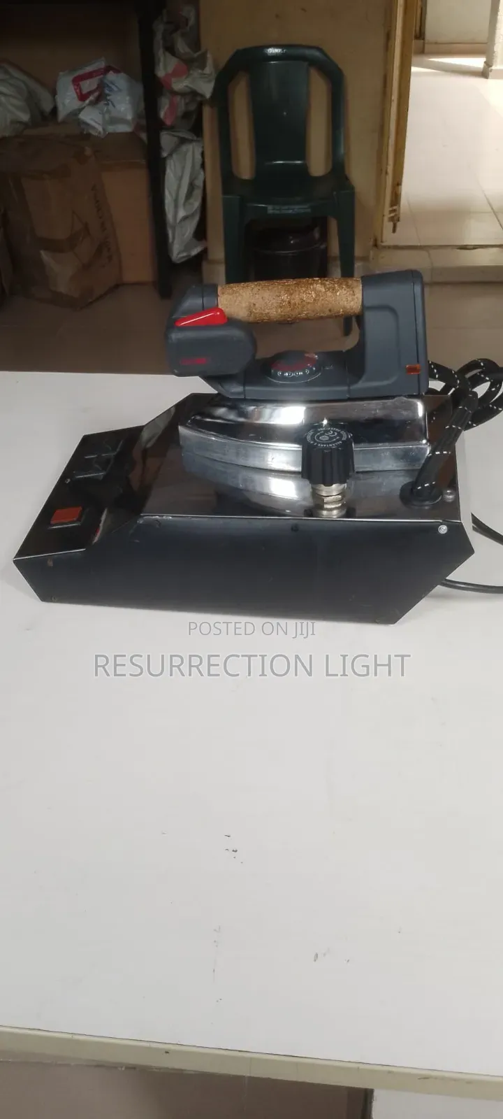 Italian Saeco Professional Steam Iron Perfect Working Condition