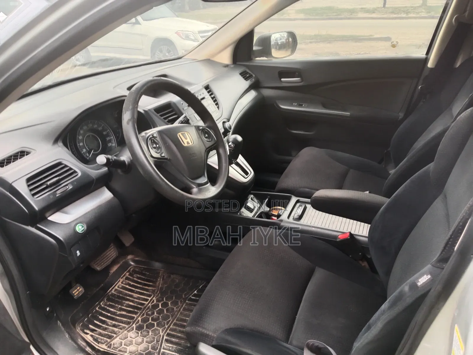 Honda CR-V LX 4dr SUV (2.4L 4cyl 5A) 2012 Silver