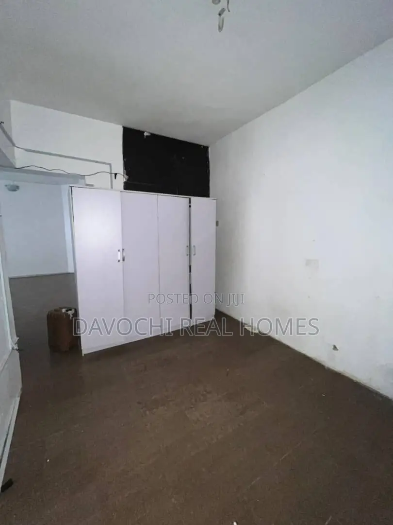Studio Apartment in Agungi for rent