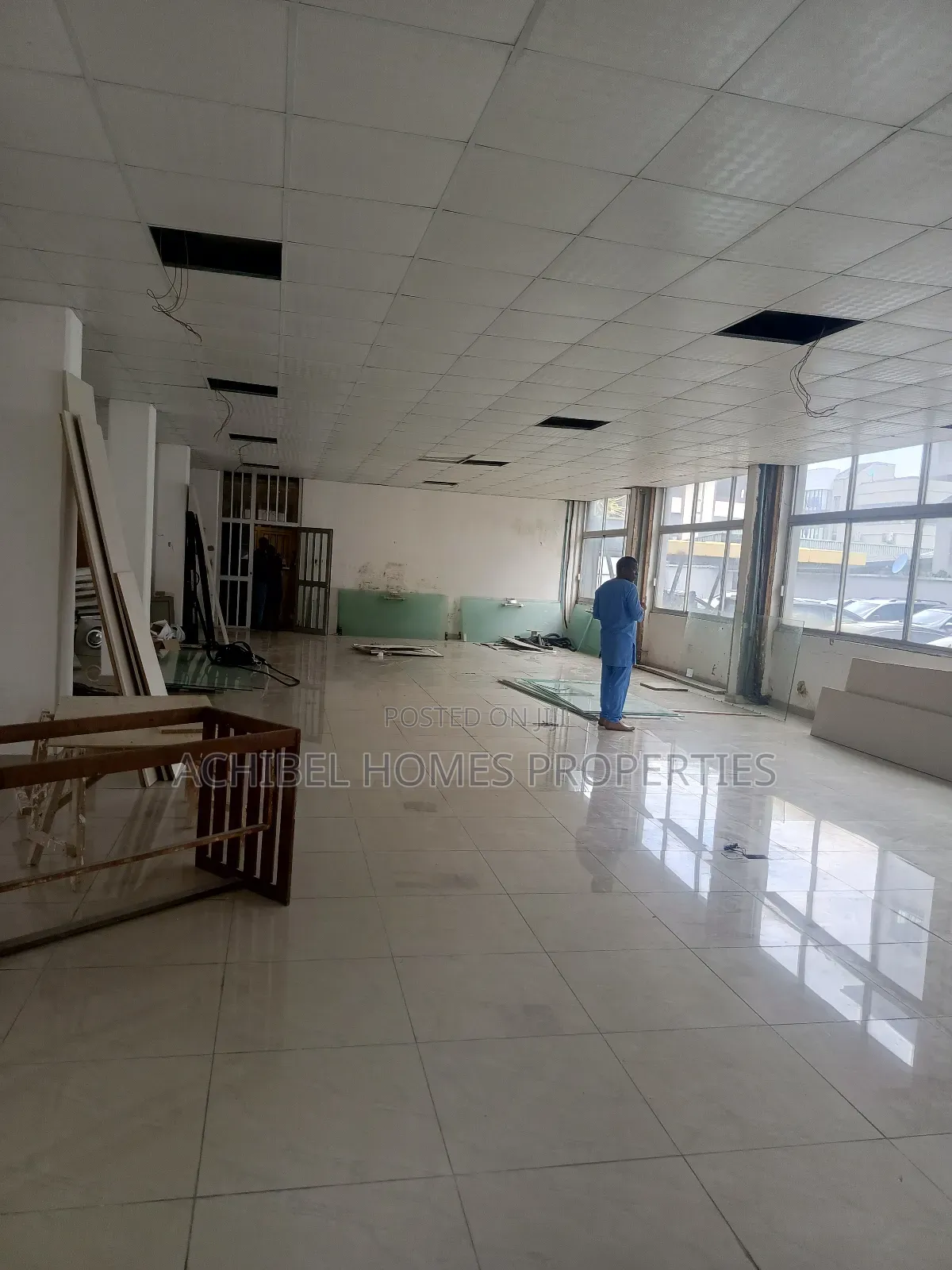 A 300 Square Meter Open Office Space in Victoria Island