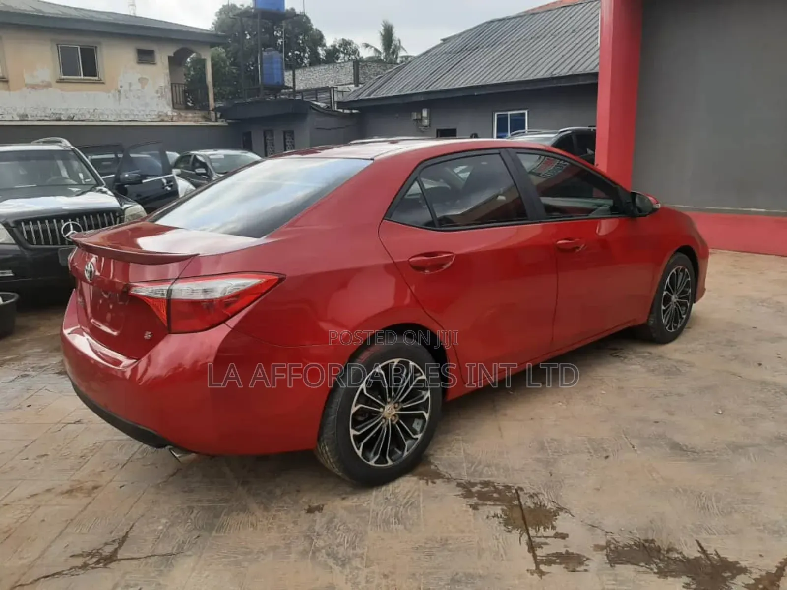Toyota Corolla 2016 Red