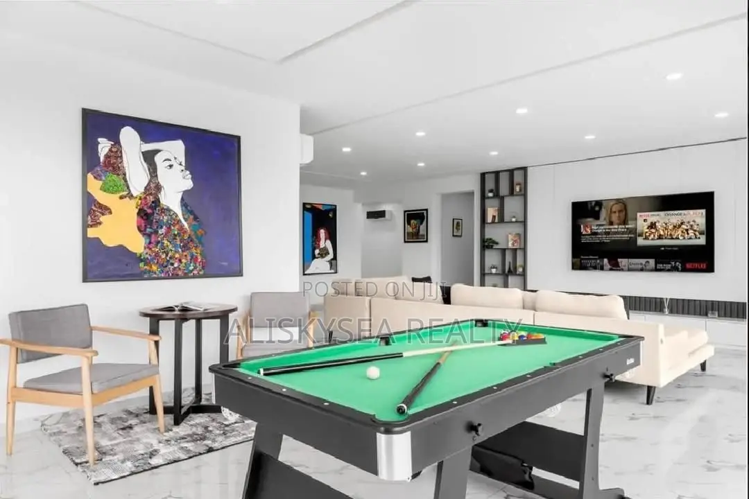 Luxury 3bedroom Victoria Island