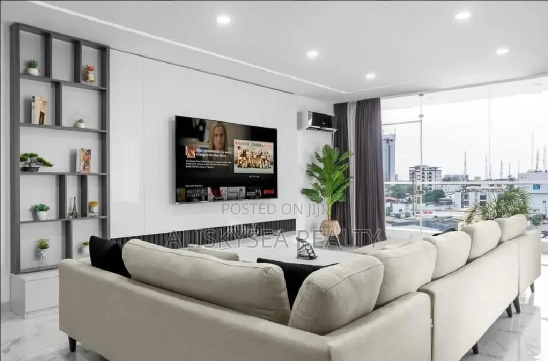 Luxury 3bedroom Victoria Island