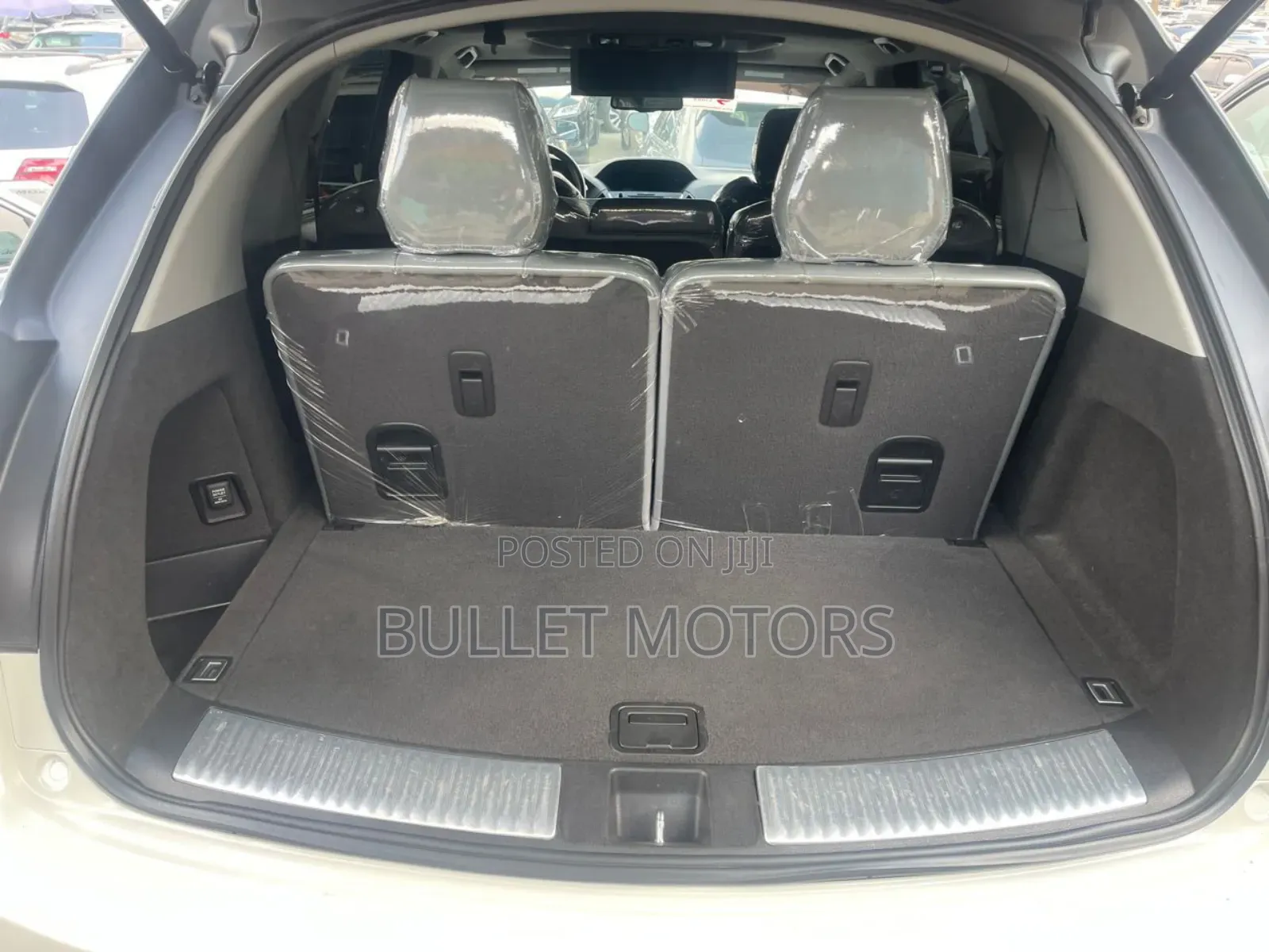 Acura MDX Advance and Entertainment Packages 4dr SUV (3.5L 6cyl 6A)