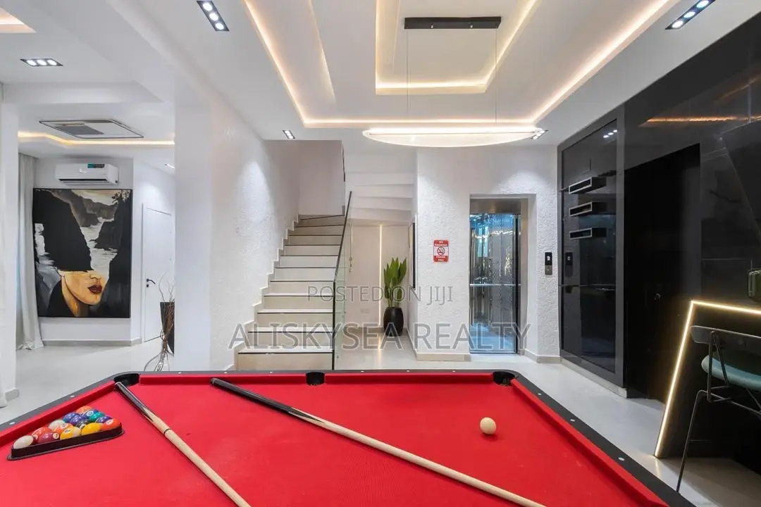 Luxury 2bedroom in Lekki
