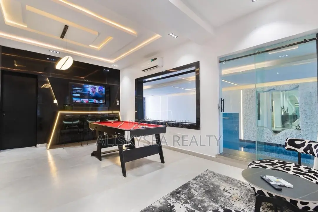 Luxury 2bedroom in Lekki