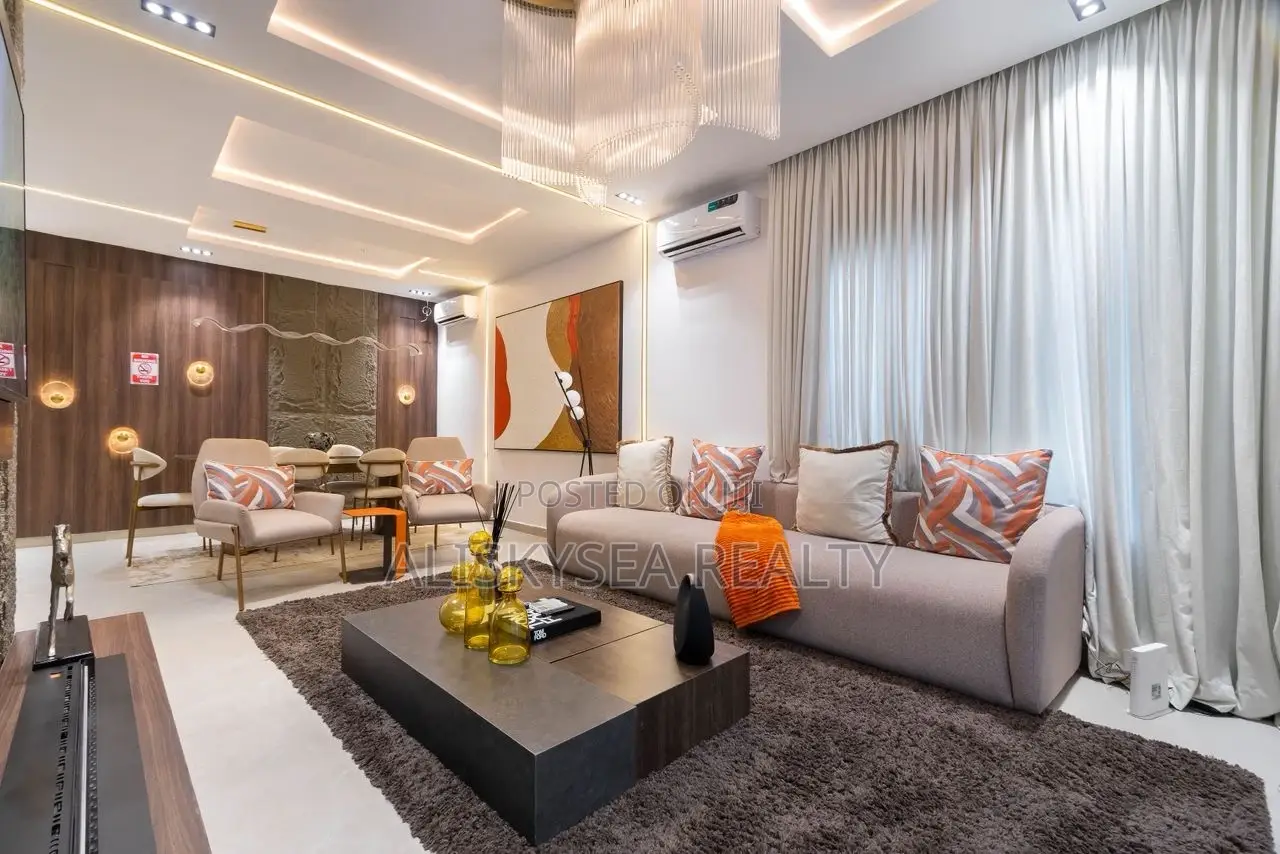 Luxury 4bedroom Apartment in Lekki Phase 1