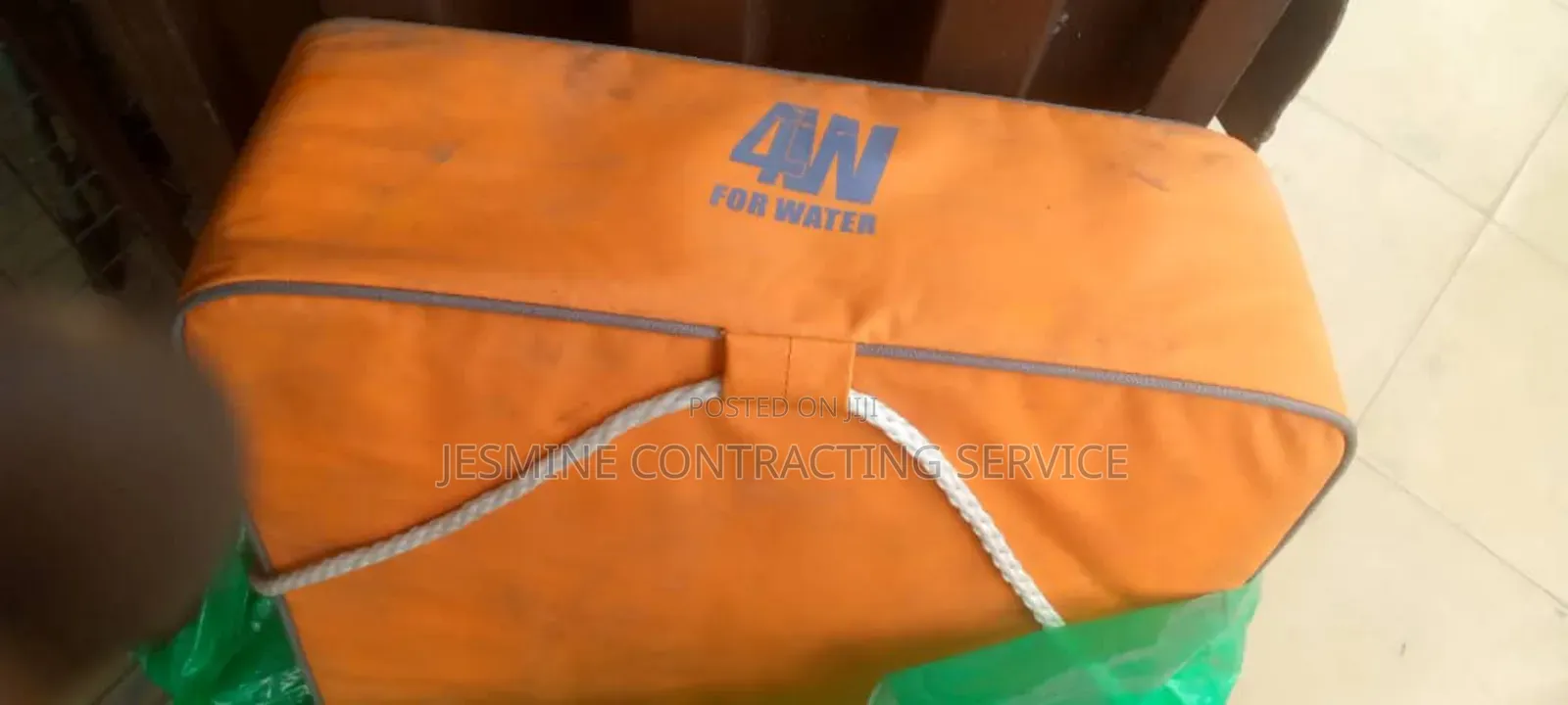 Lifesaving Flotation Appliance 4 Persons