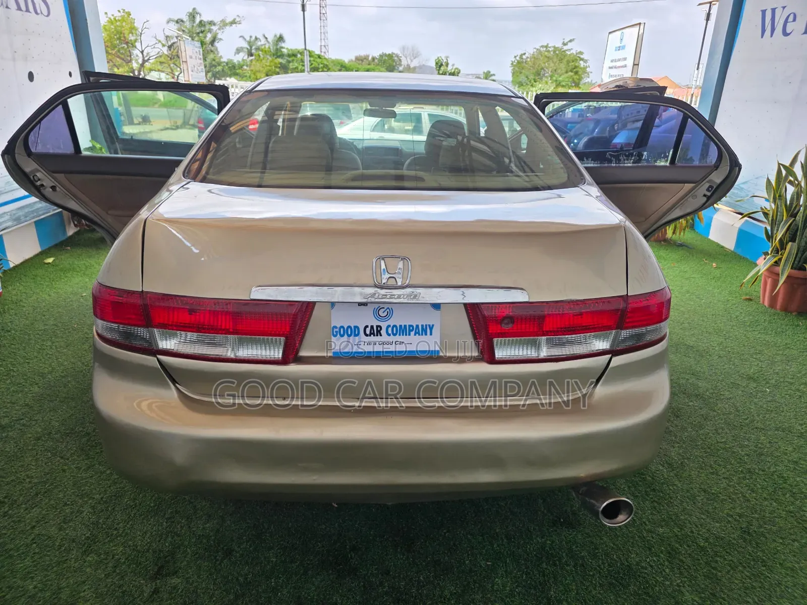 Honda Accord 2004 Gold