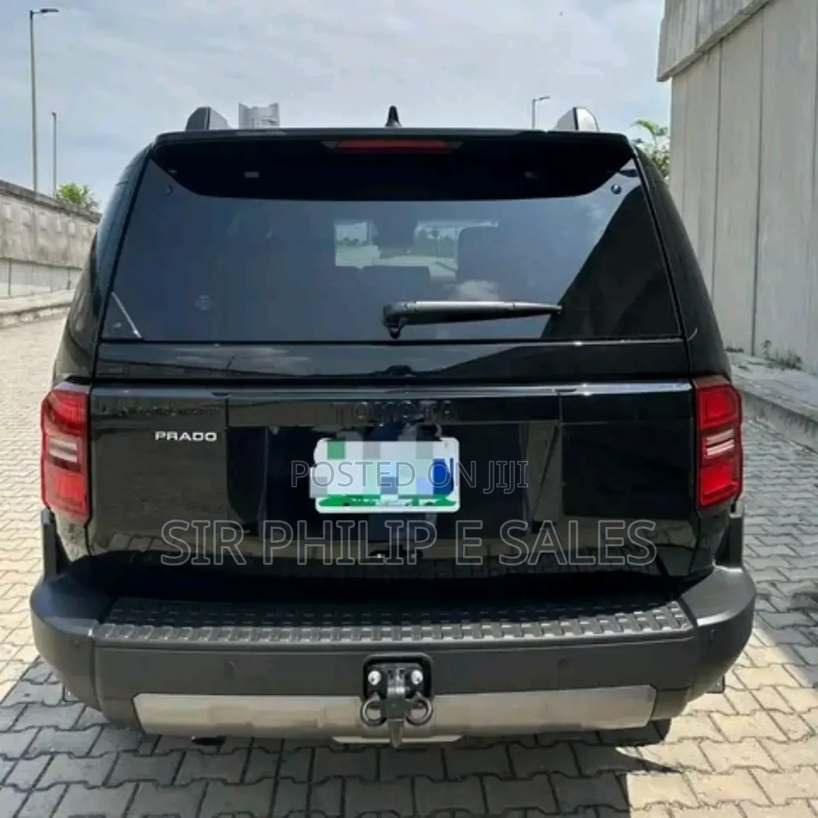 Land Cruiser Available for Hire