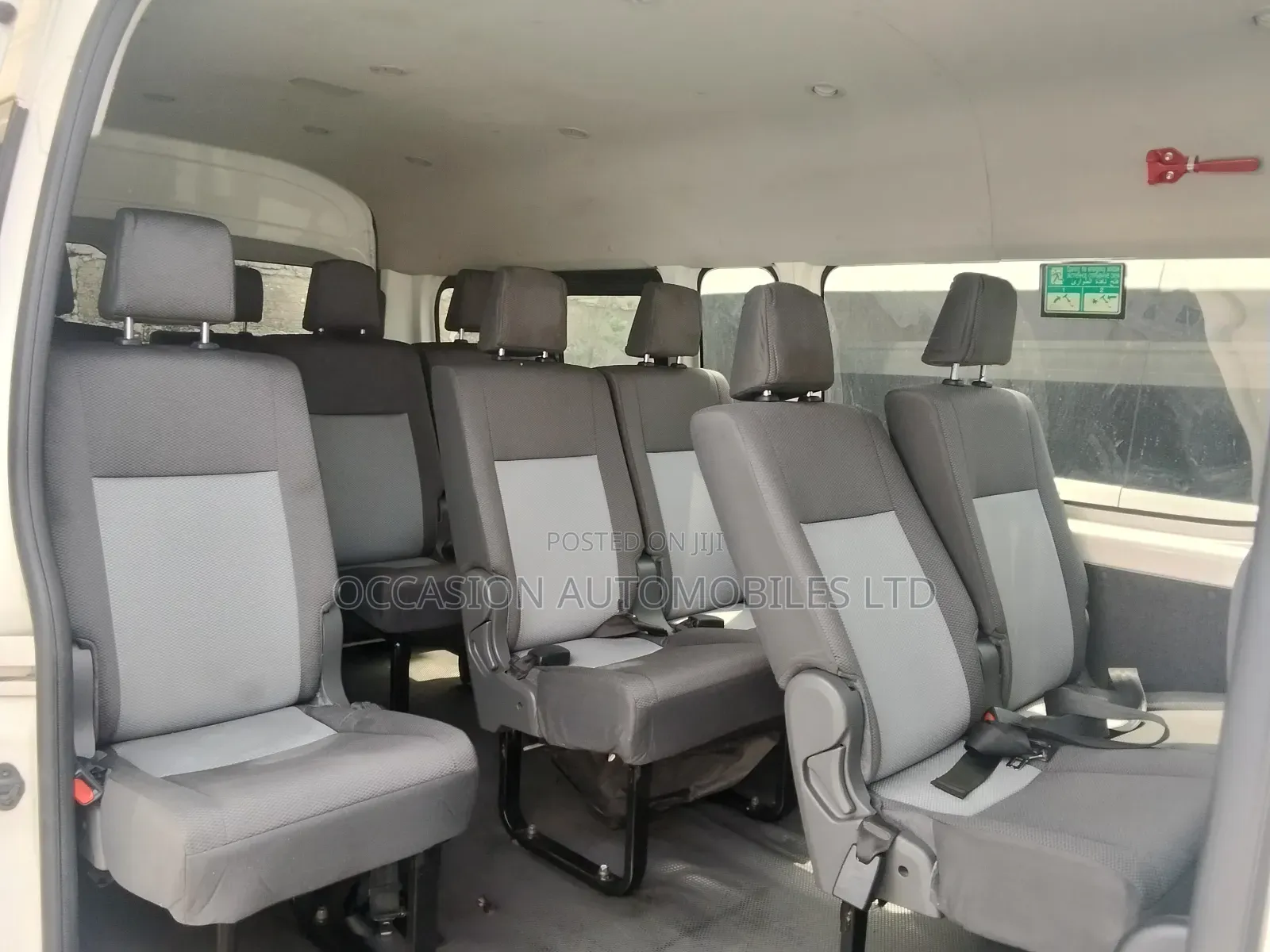Toyota HiAce 2022 White