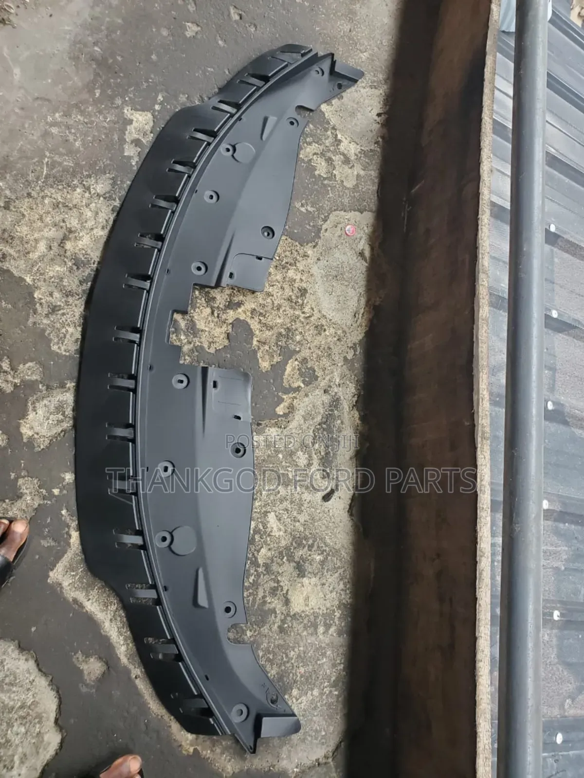 Radiator Support Plastic Dodge Charger