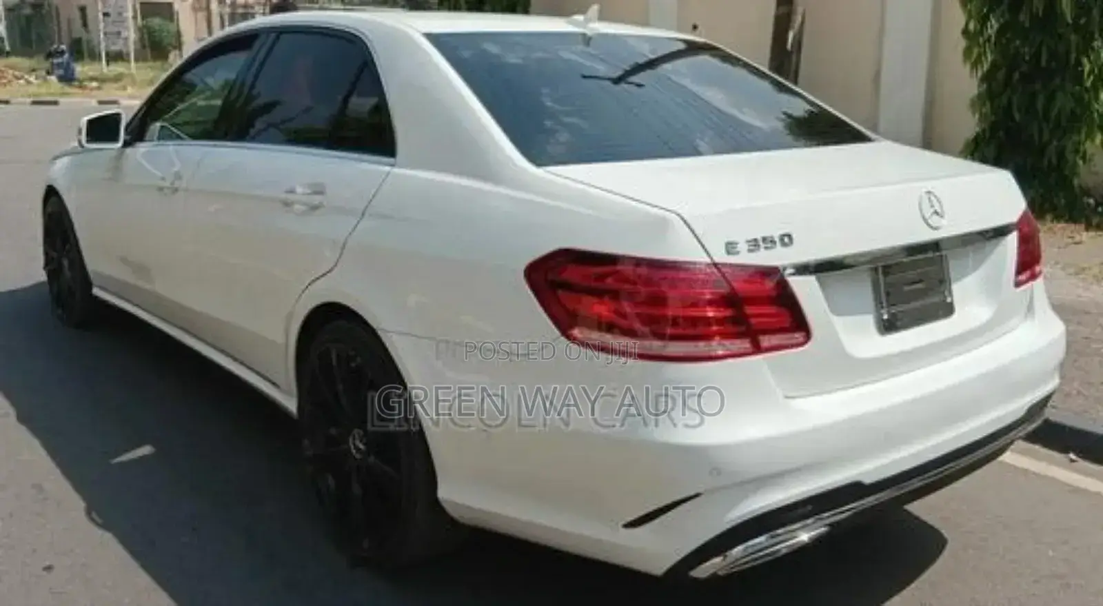Mercedes-Benz E350 Base 4Matic Sedan AWD (3.5L 6cyl 7A) 2014 White