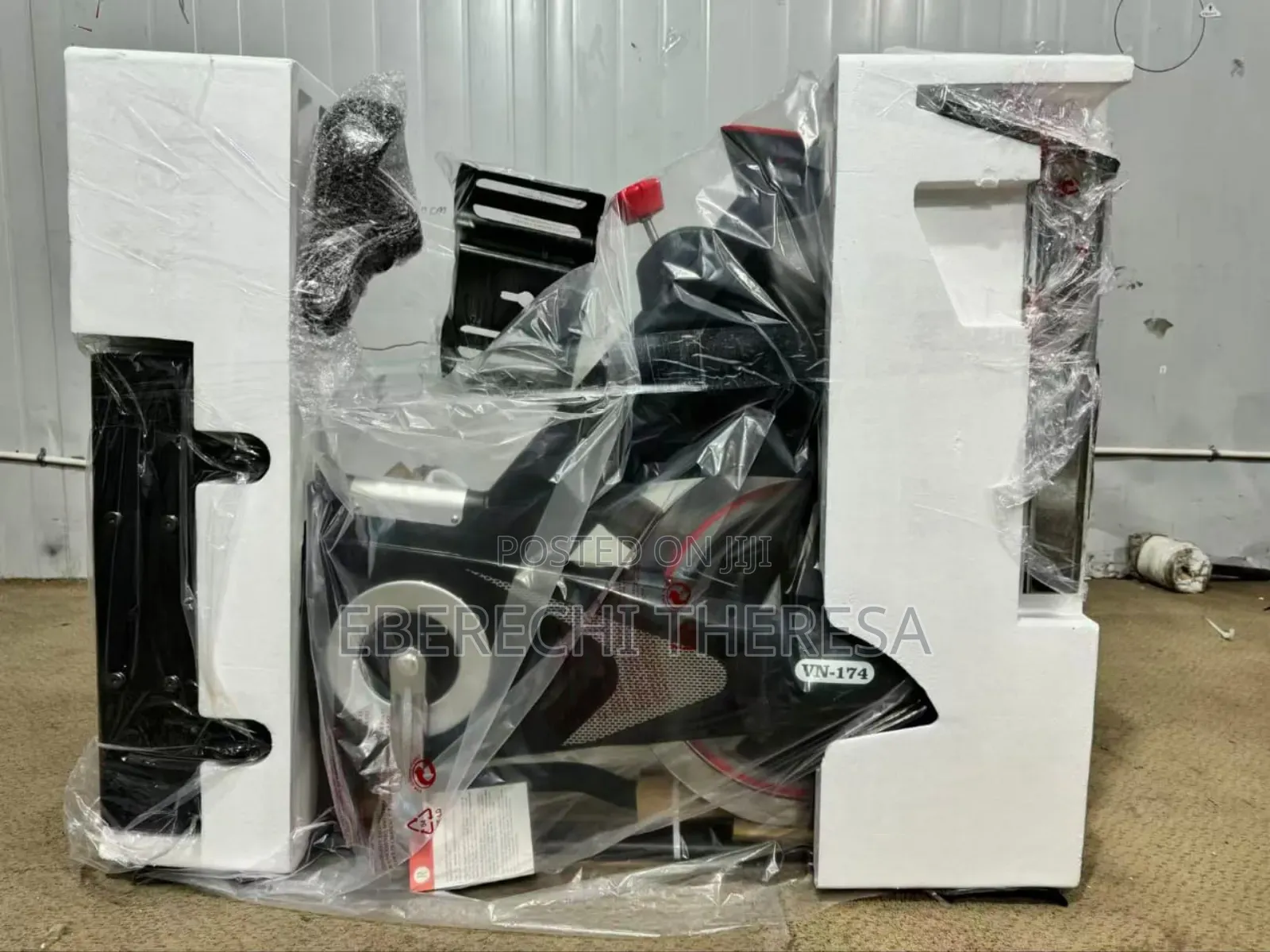 Commercial American Fitness Spinning Bike