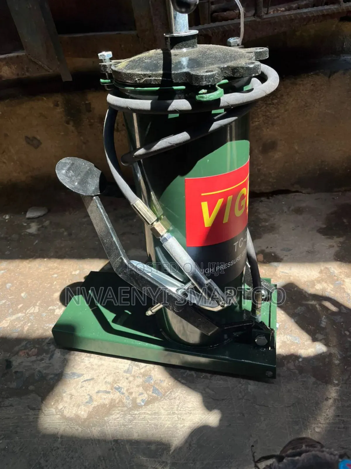Vigex Foot Grease Bucket