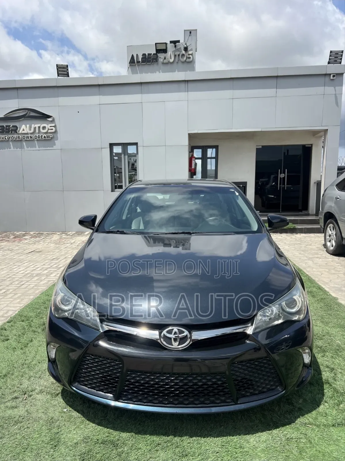 Toyota Camry SE 4dr Sedan (2.5L 4cyl 6A) 2016 Black