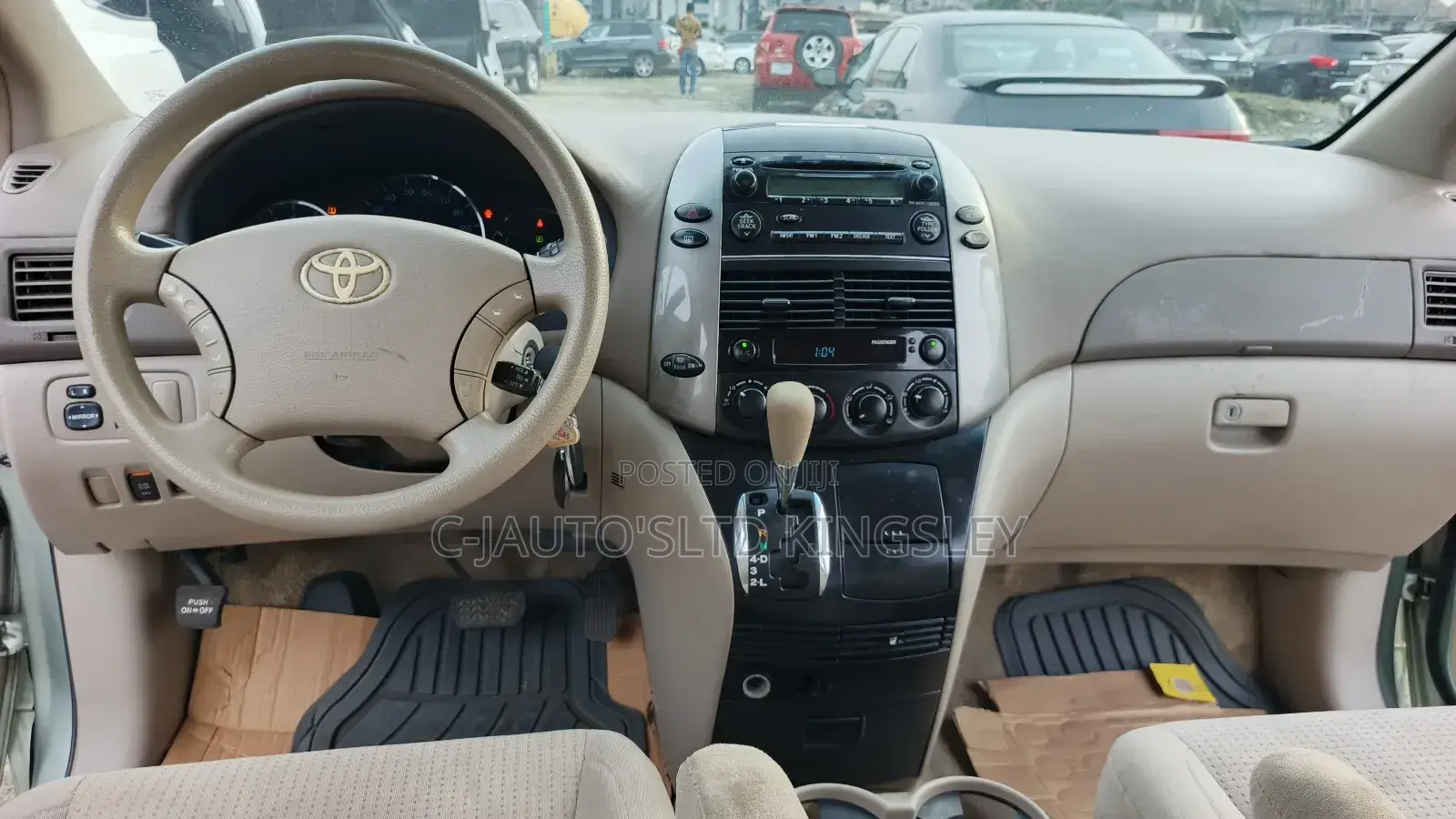 Toyota Sienna LE 2009 Green