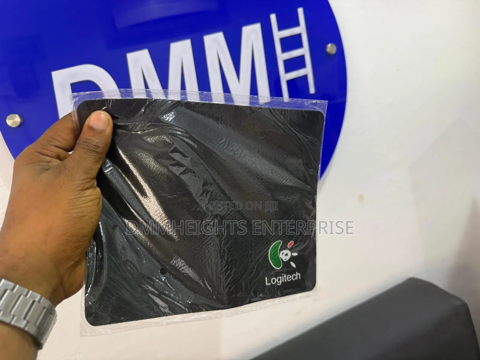 Logitech Mouse Pad