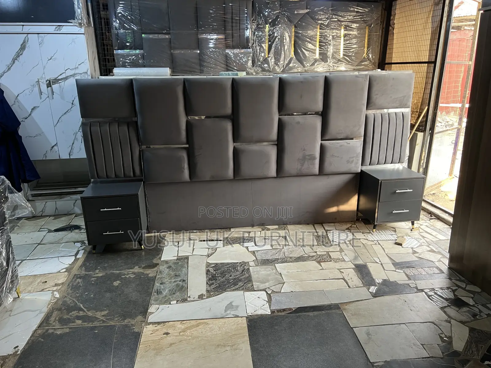 6/6 Padded Bed Frame