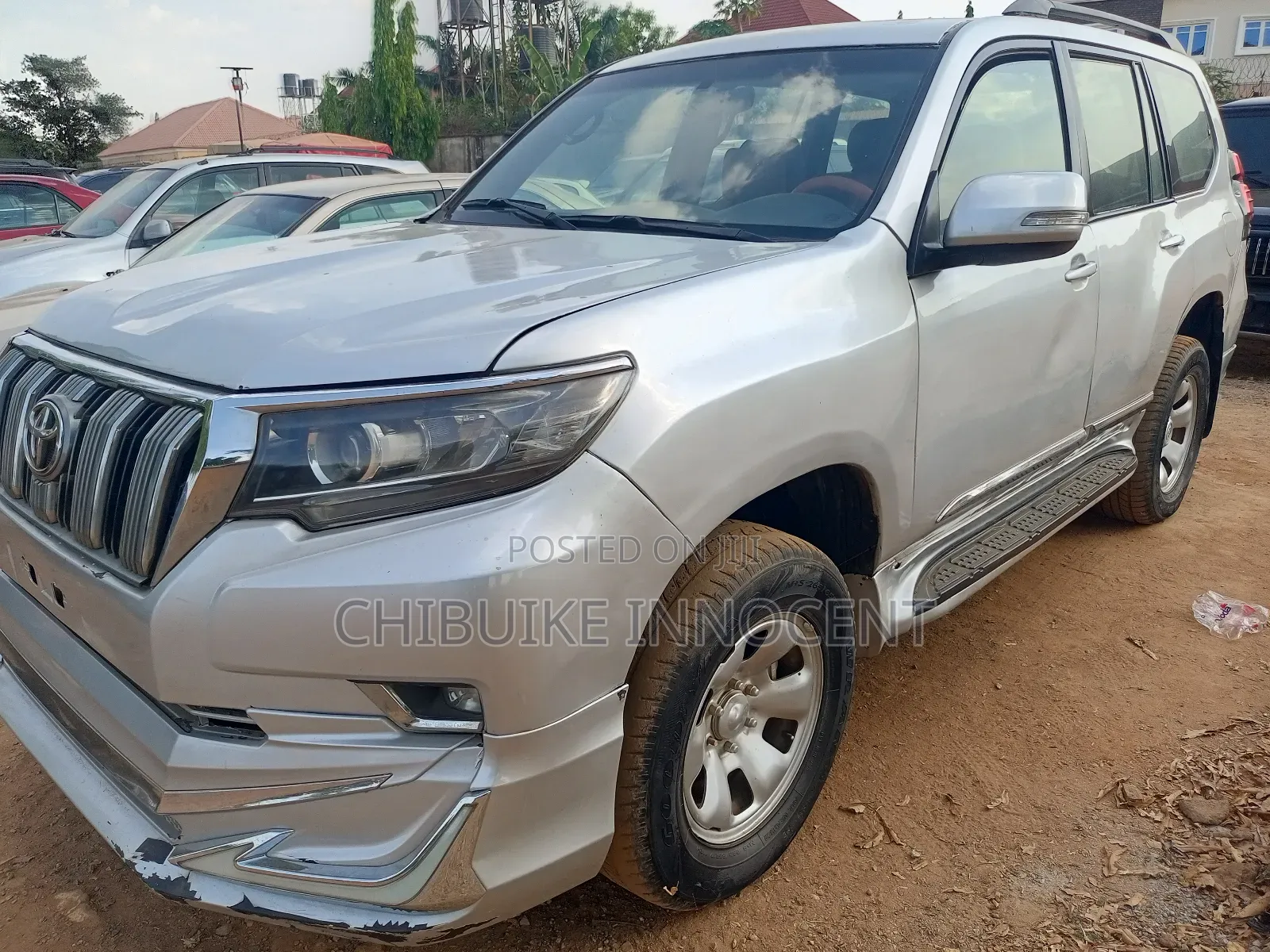 Toyota Land Cruiser Prado 2010 Silver