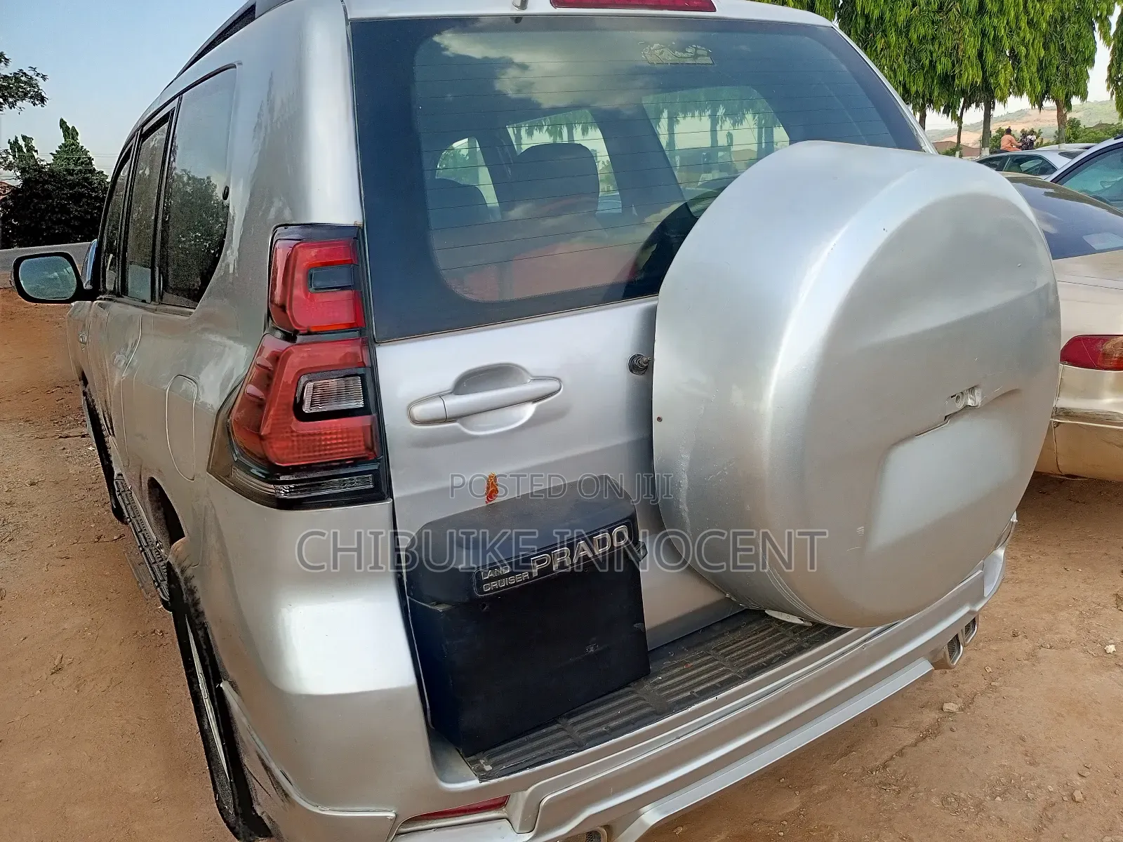 Toyota Land Cruiser Prado 2010 Silver