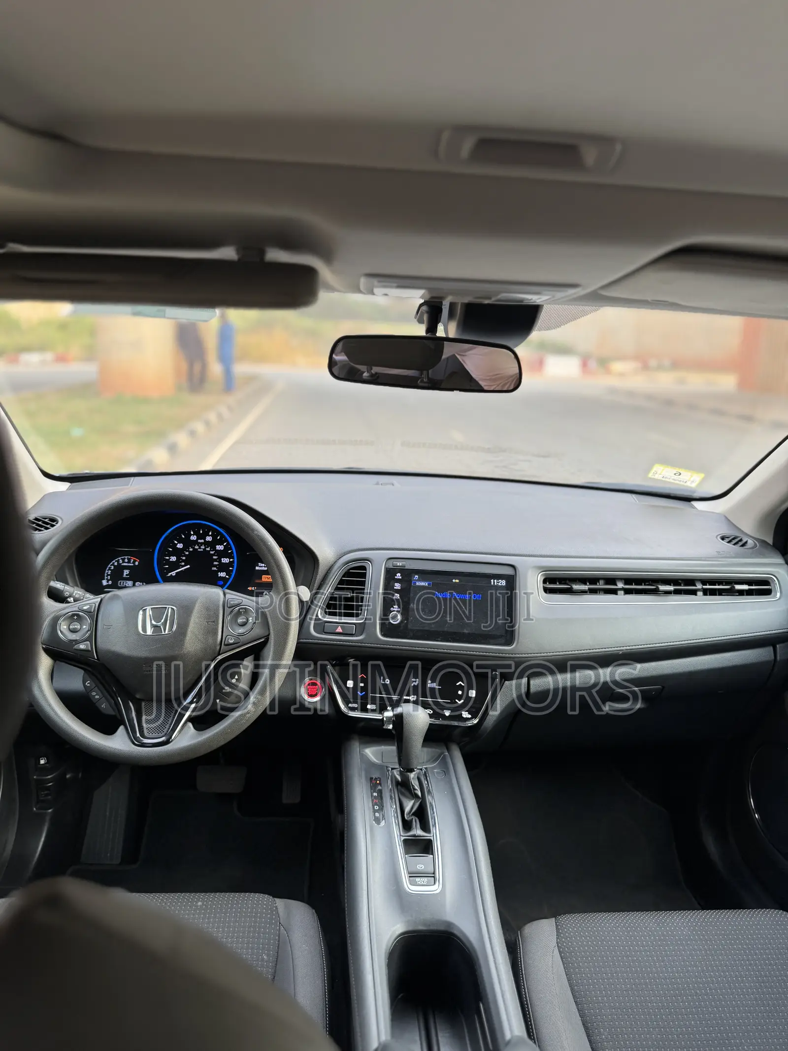 Honda HR-V Touring AWD 2019 Blue