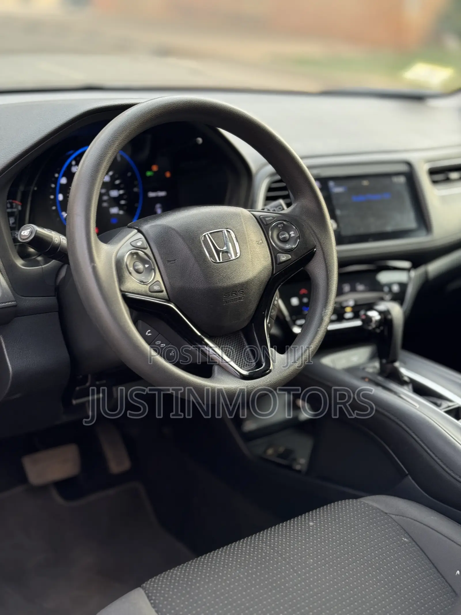 Honda HR-V Touring AWD 2019 Blue