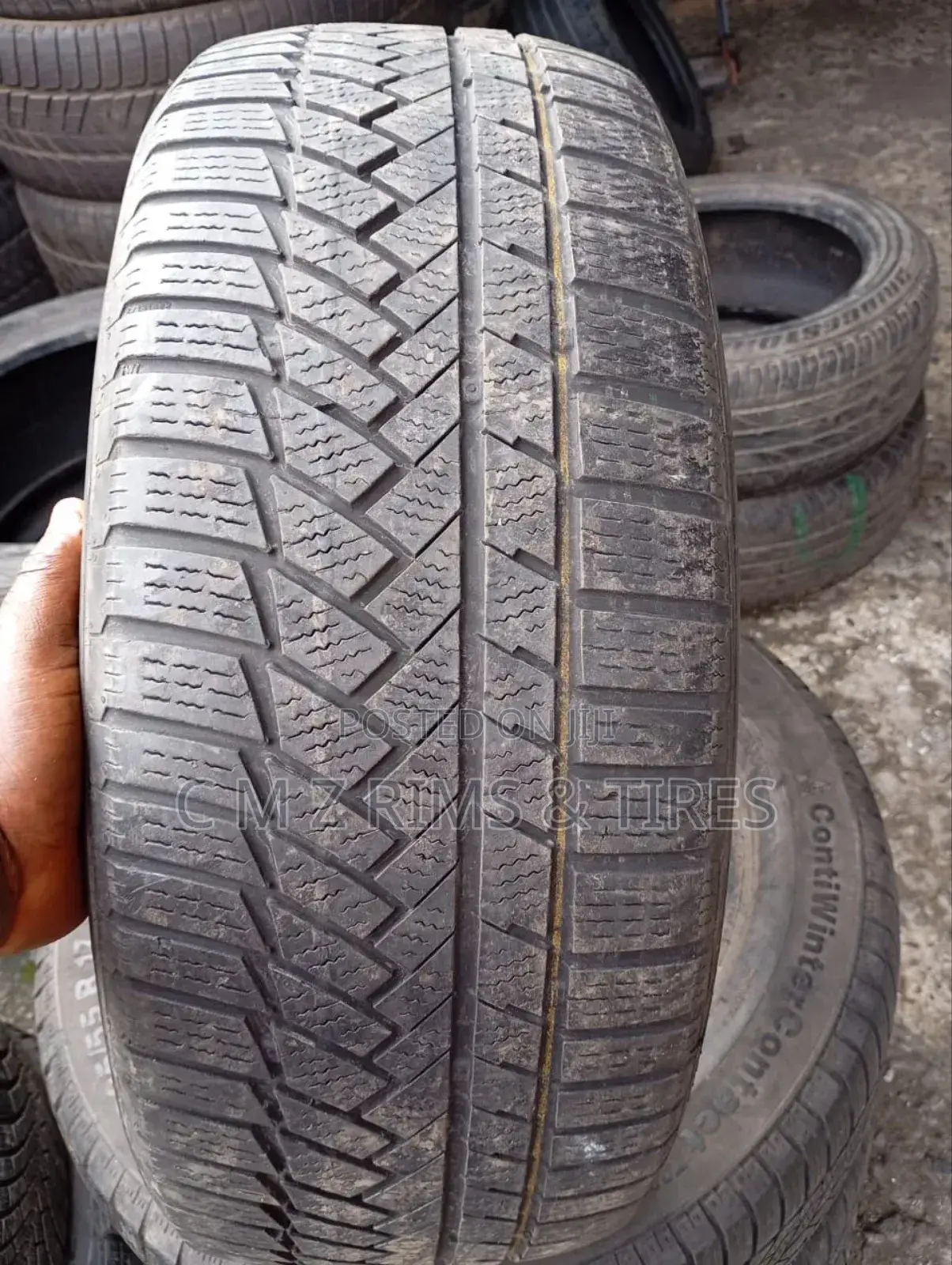 255/45r20 Tokunbo Tires for Mercedes Benz GLK