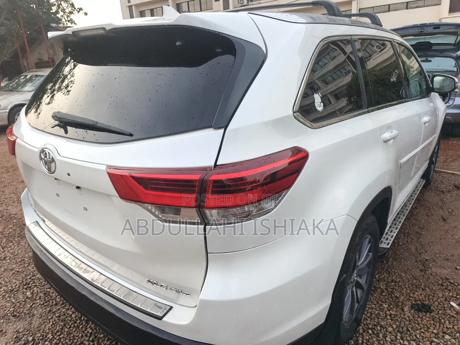 Toyota Highlander XLE 4x4 V6 (3.5L 6cyl 8A) 2017 White