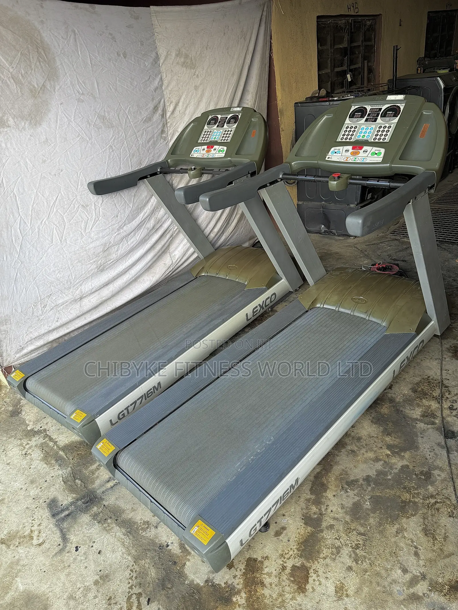 9hp Lexco Commercial Inverter Motor Treadmill With Auto Incline