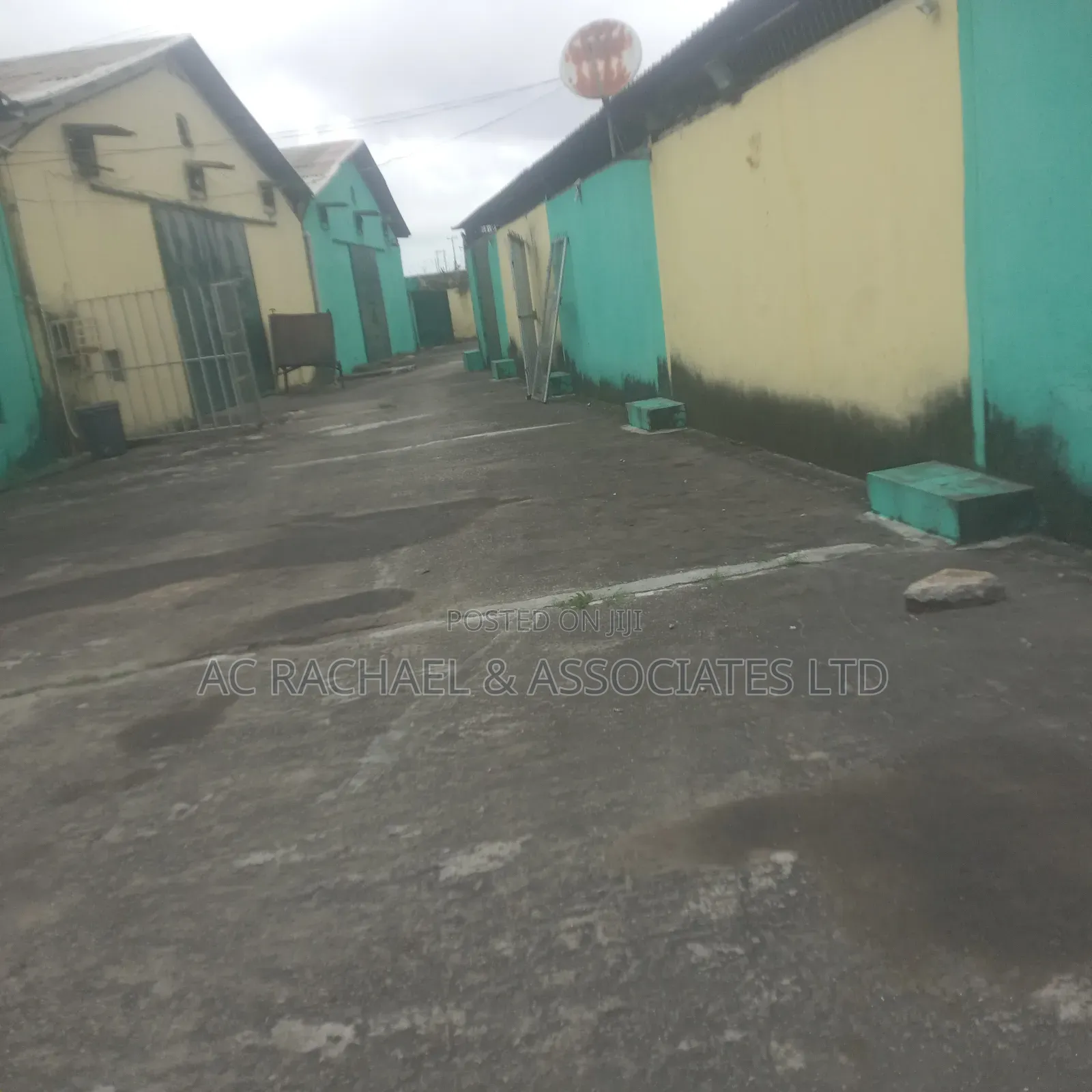 4 Bay Warehouse/ Factory on 3 and Half Acres for Sale