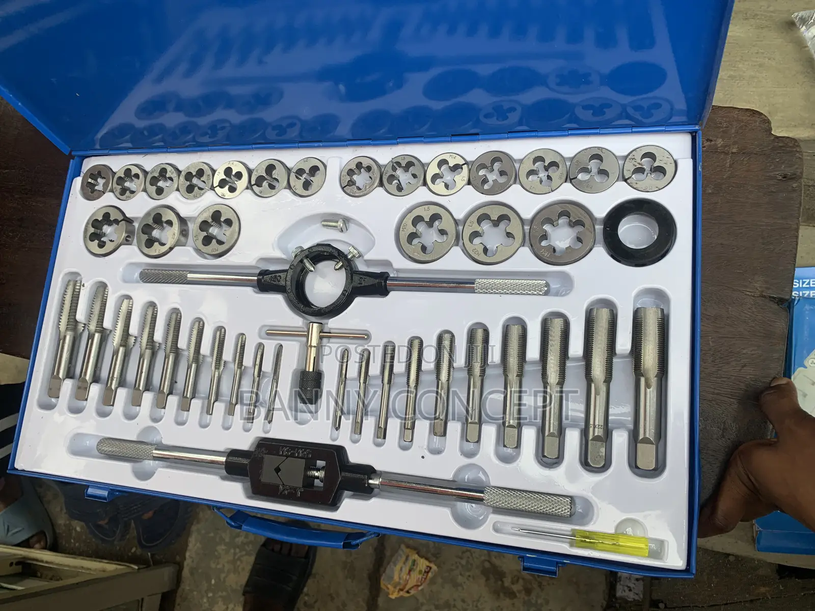 45 Piece Tap and Die Set