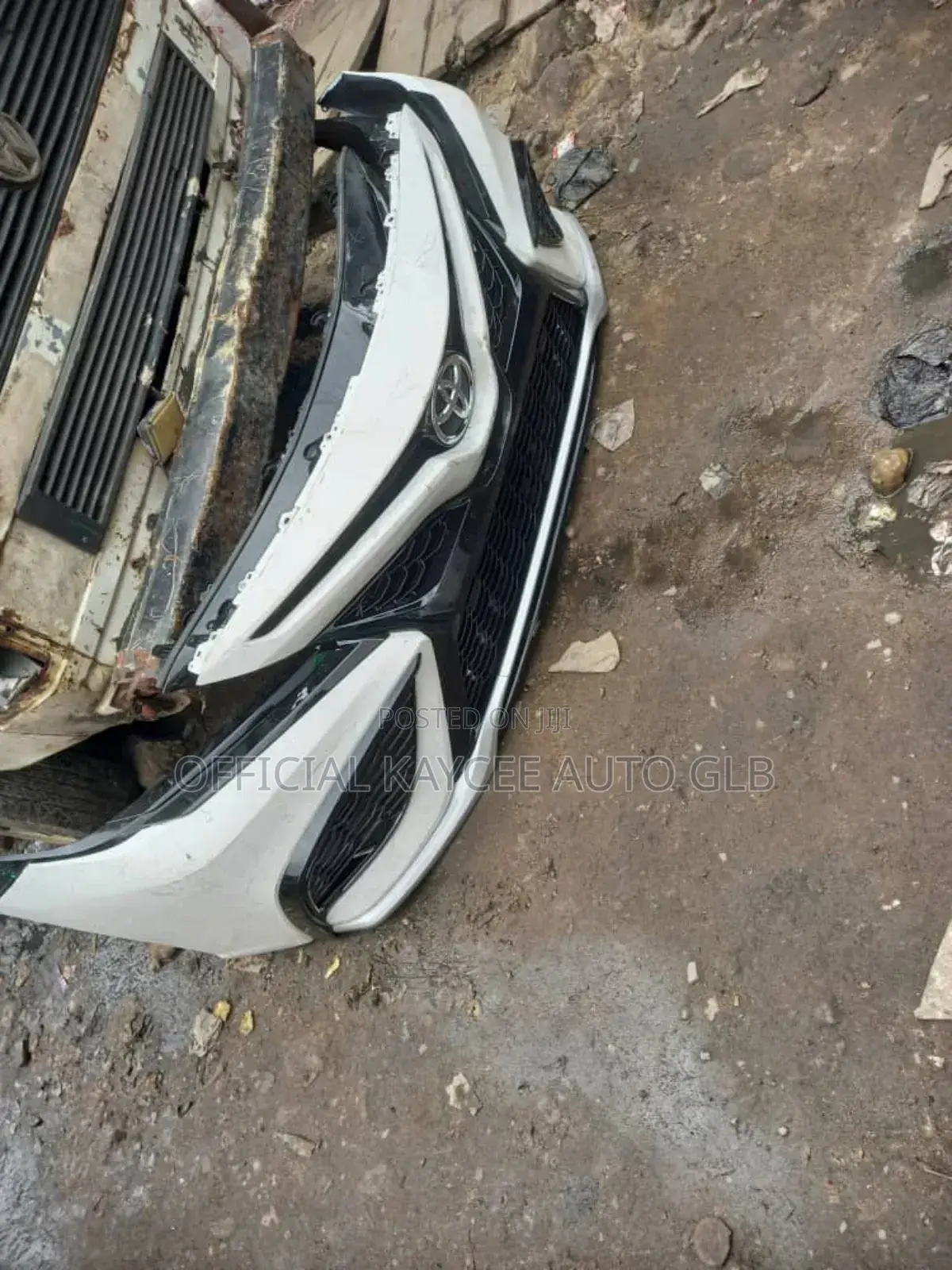 Camry 2021 Complete Bumper Se