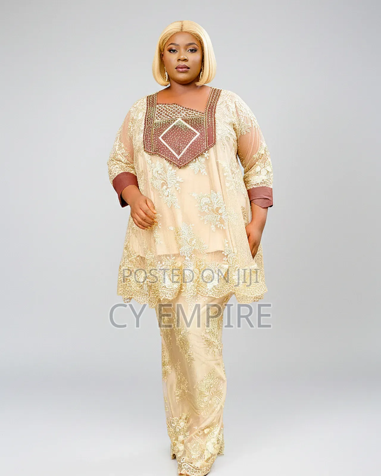 2 Pieces Outfit With Embroidery