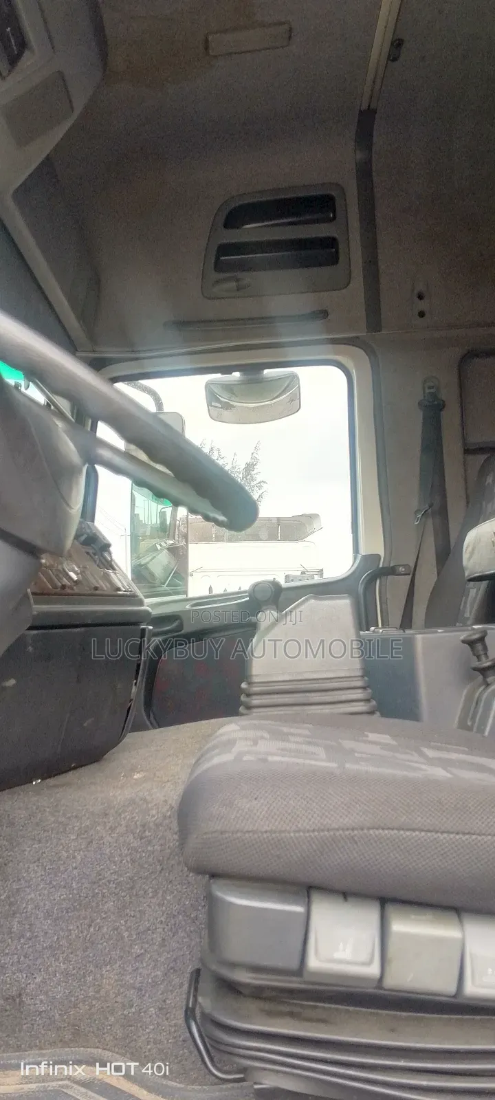 Man Diesel 6 Tires Container Body