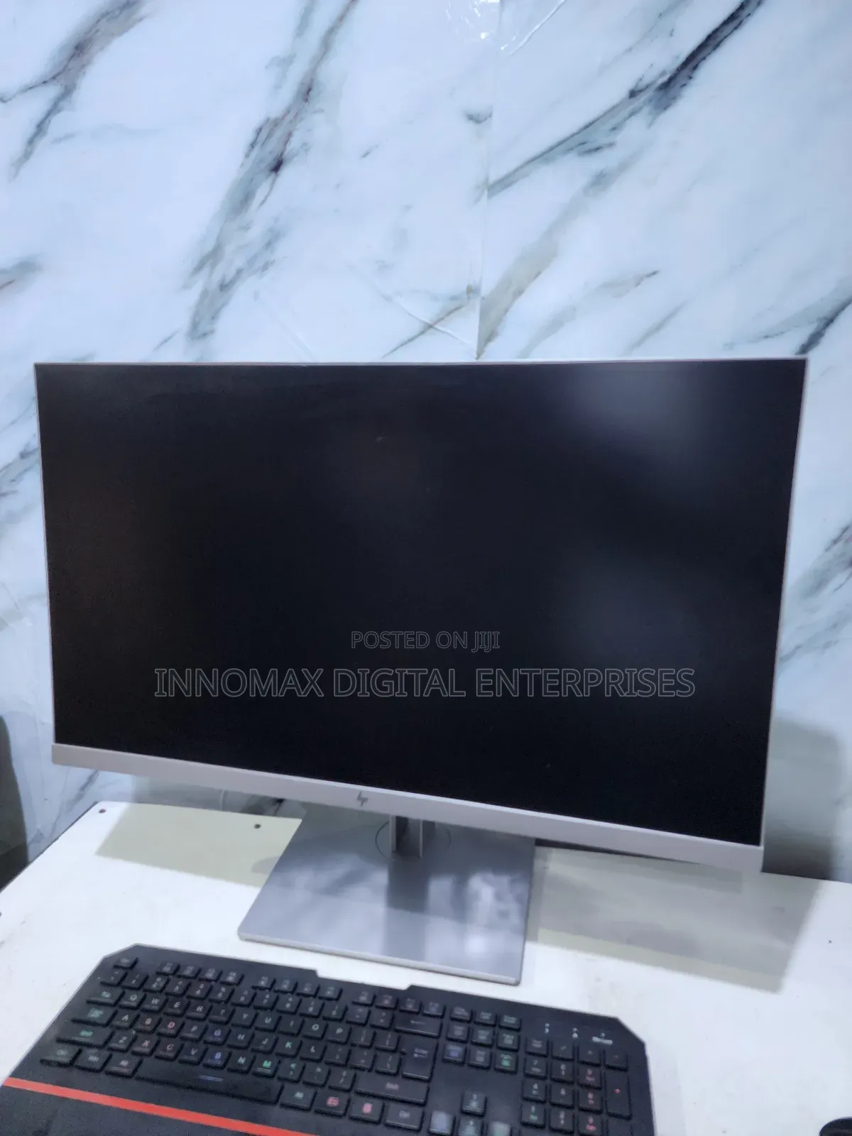 Hp Elitedisplay E243i 24-Inch Frameless Ips 1920x1200p Hdmi Monitor