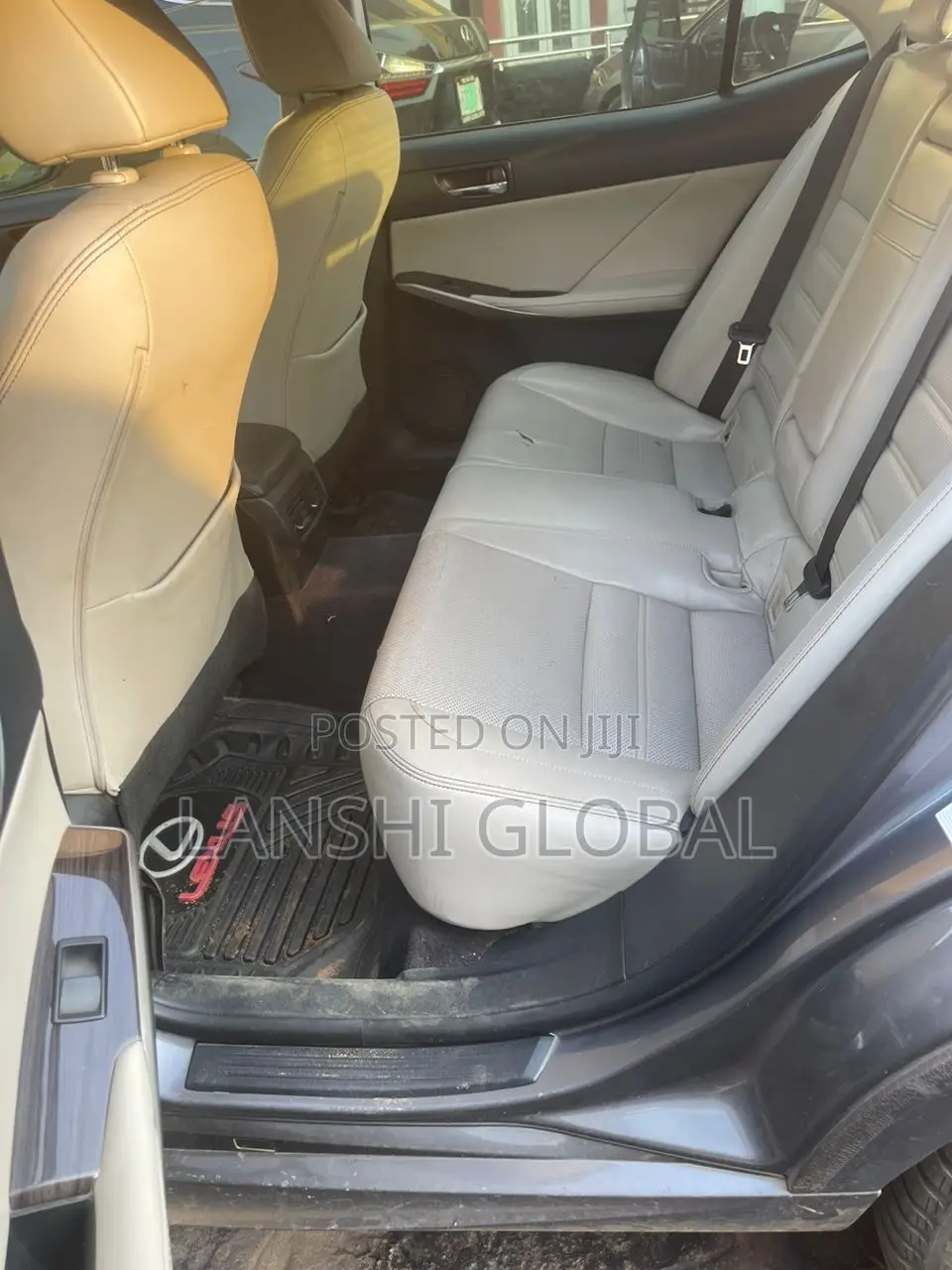 Lexus IS 250 4WD 2014 Gray